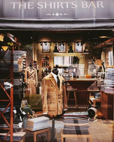 The Shirts Bar